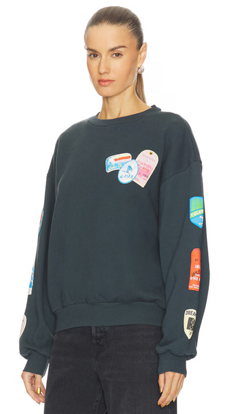 SKI PATCH & PASS COLLECTOR OVERSIZED CREW SWEATSHIRT