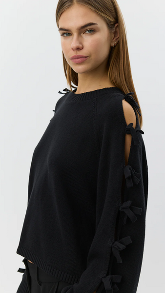 PERMELISW BOW KNIT SWEATER