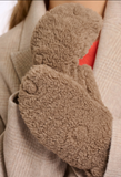 ALEIDA TEDDY GLOVES - TOFFEE