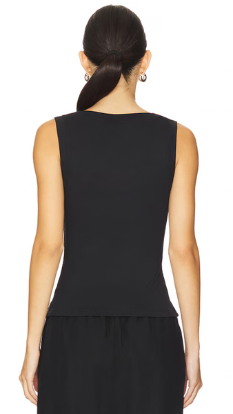 THE RIBBED TANK